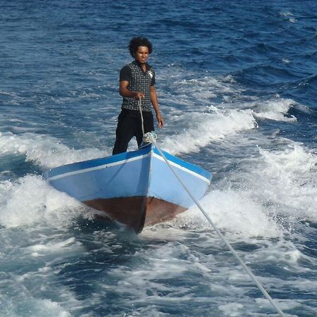 Lvis Boutique Hotel Male Bagian luar foto