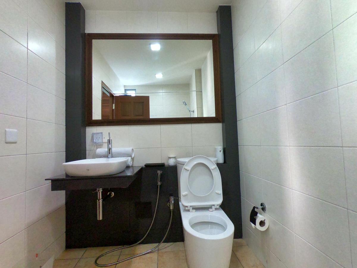 Lvis Boutique Hotel Male Bagian luar foto