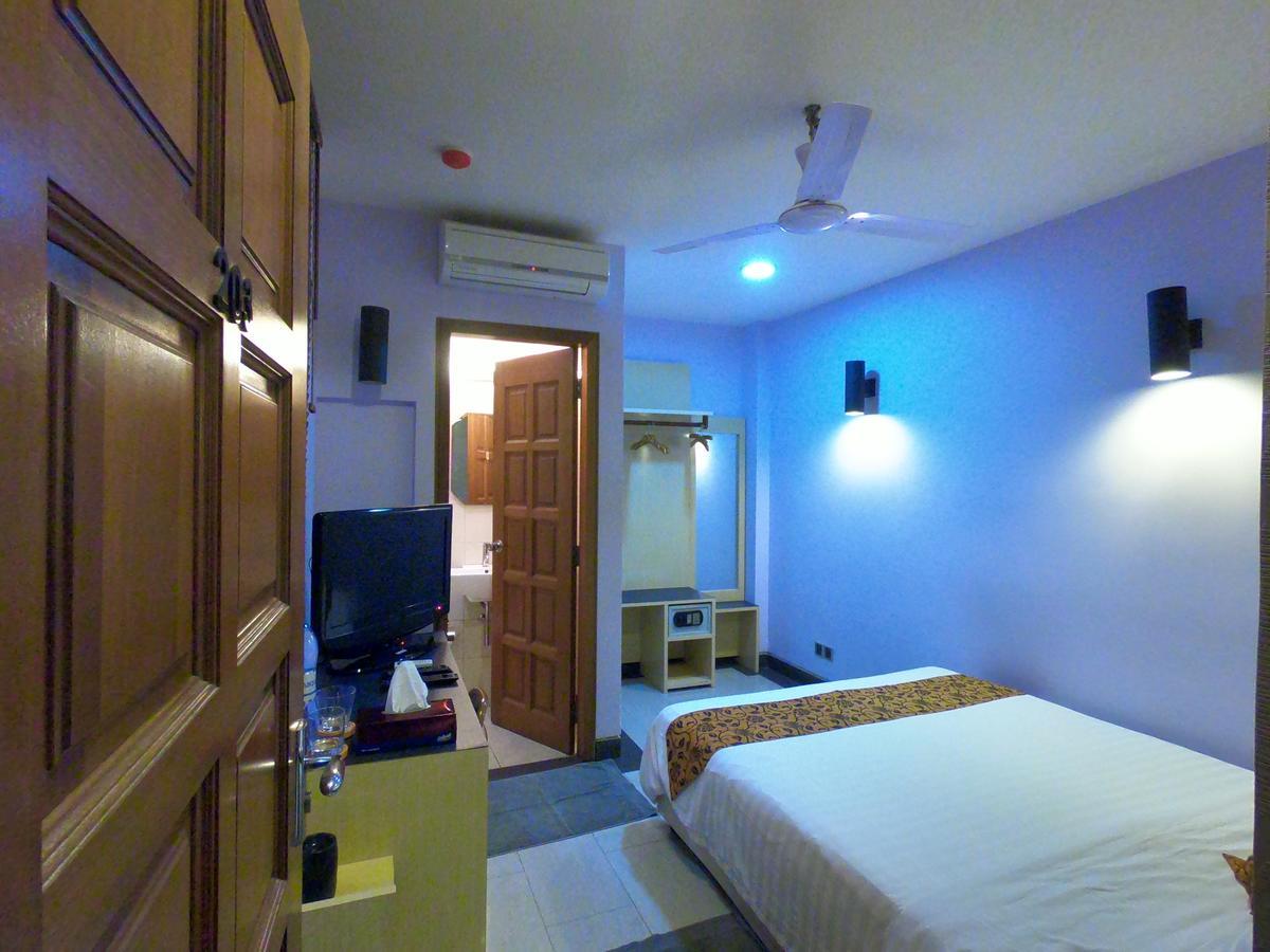 Lvis Boutique Hotel Male Bagian luar foto